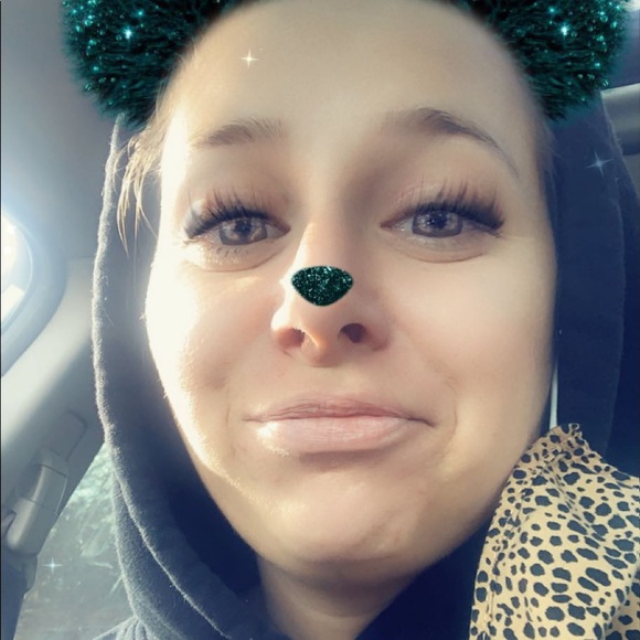 Meet your Posher, Chelsea - Picture 1 of 1